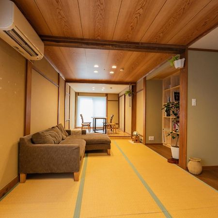 Aibiya Bed and Breakfast Yamanouchi  Exteriör bild